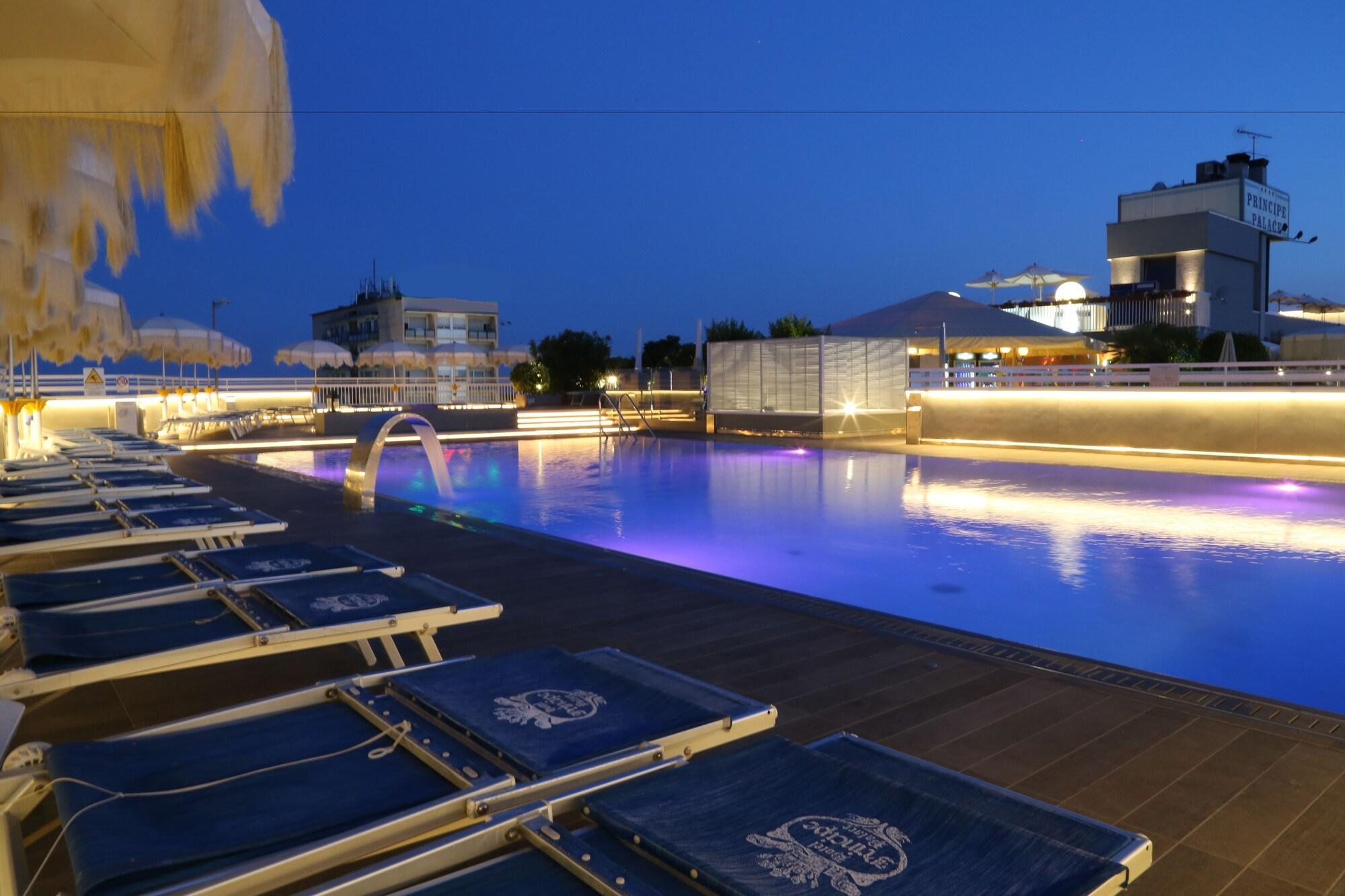 Hotel Principe Palace Lido di Jesolo Exterior foto