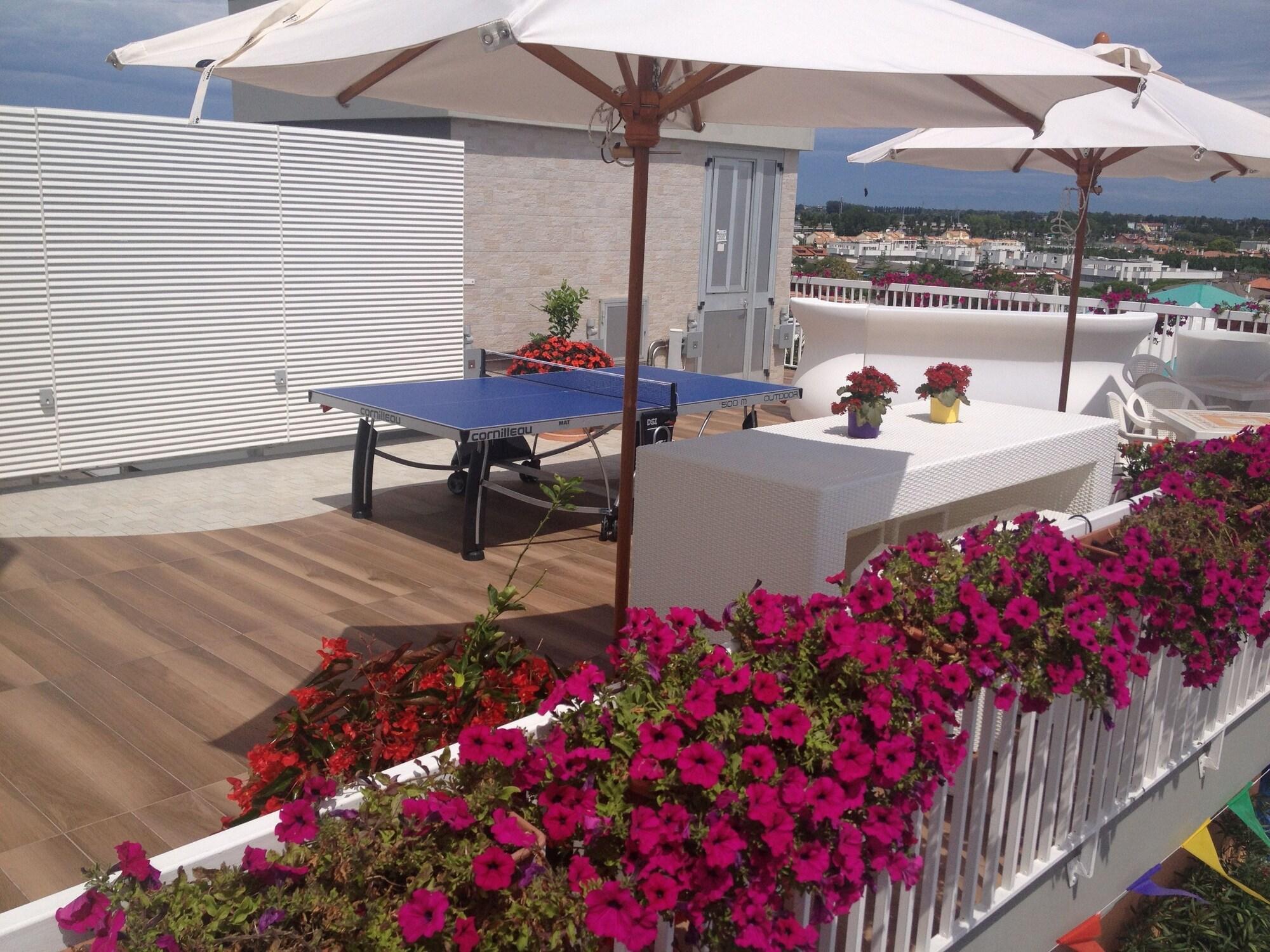 Hotel Principe Palace Lido di Jesolo Exterior foto