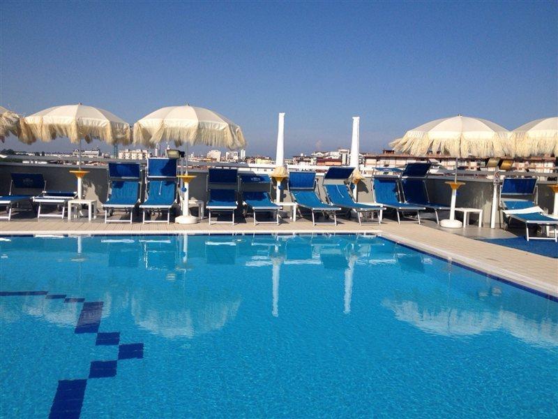 Hotel Principe Palace Lido di Jesolo Exterior foto